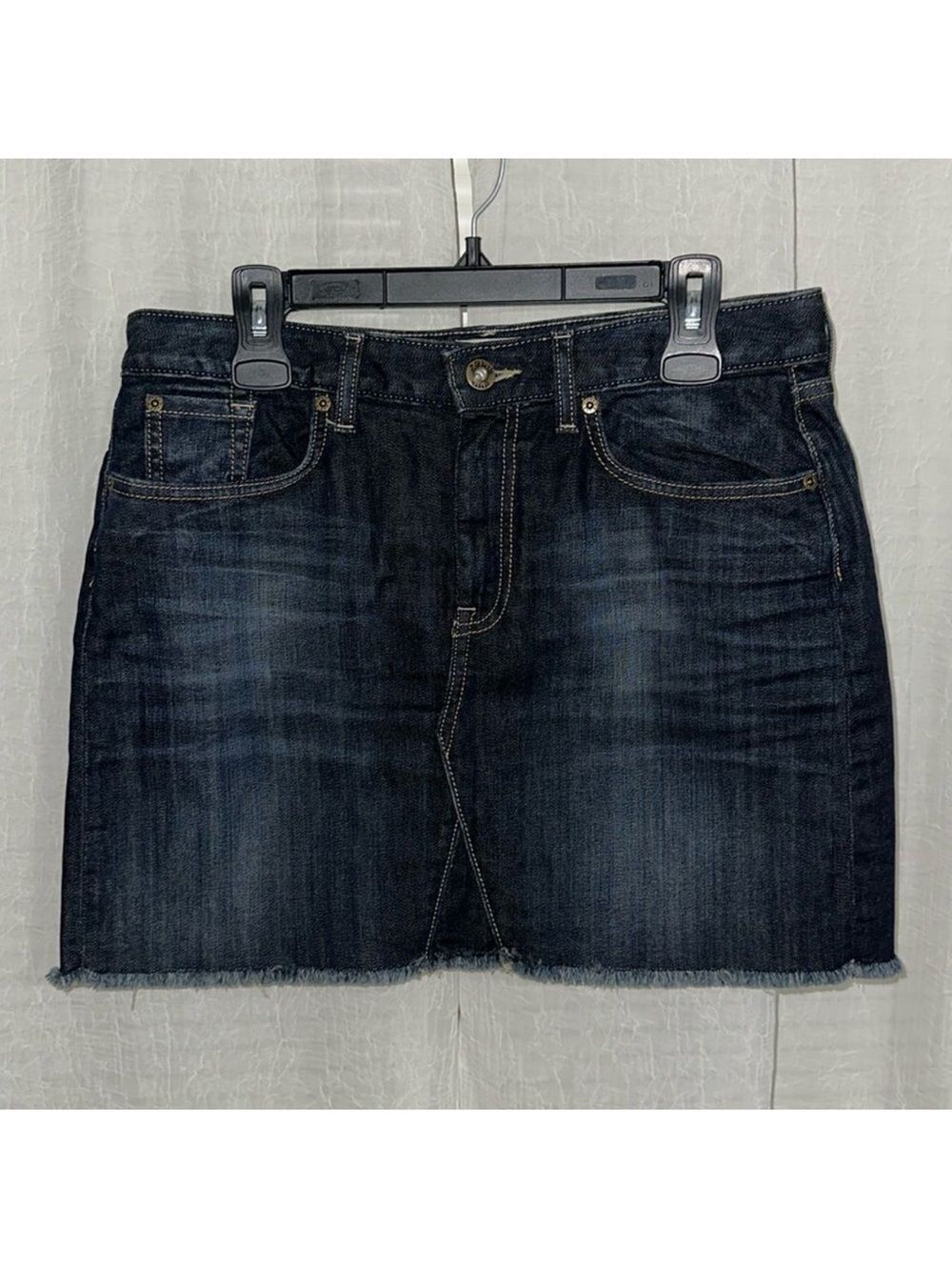 GAP 10/30 Dark Wash Fringe Raw Hem Mini Stretch Denim Skirt